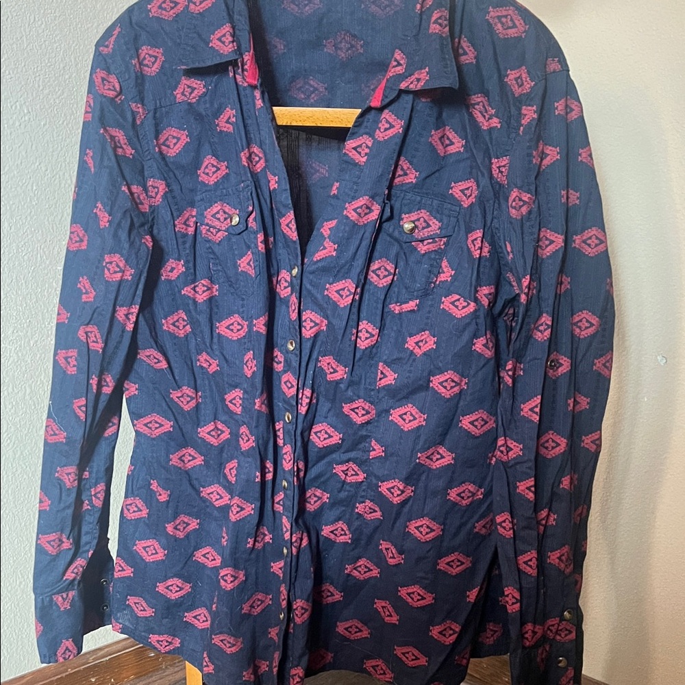 Natural Reflections Navy and Pink Casual Button Down Shirt